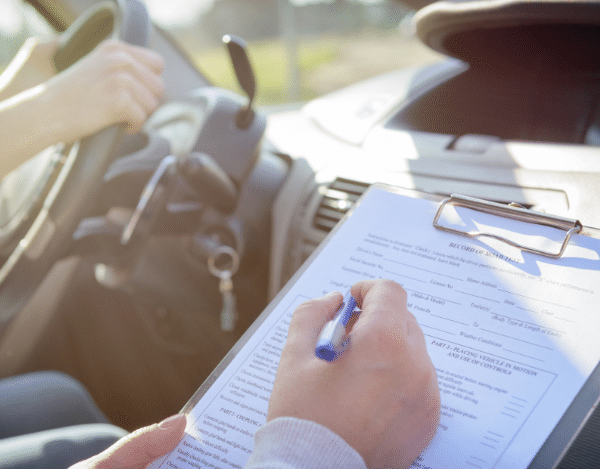 Bon plan : Aide au financement du permis B pour les apprentis