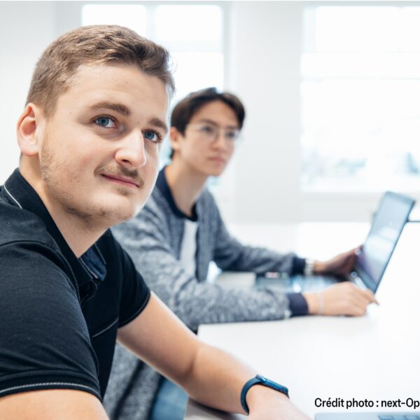 Nouveauté 2023 : formation Développeur Informatique sous statut étudiant